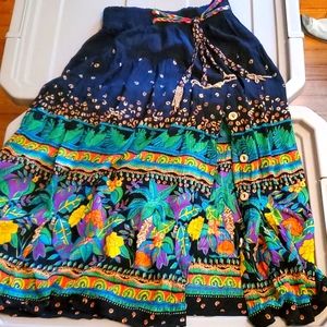 Size 2 tropical skirt